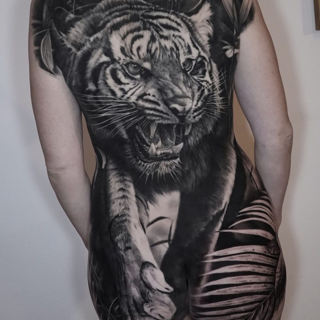 Tatouage par Fabien Abbet