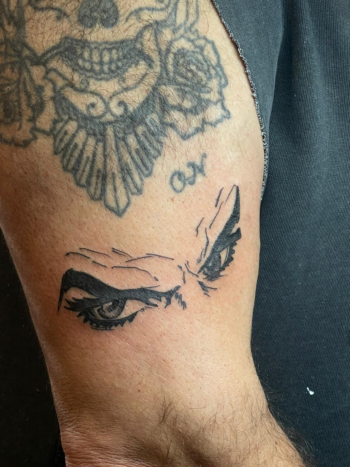 Tatouage réalisé par Blukirin