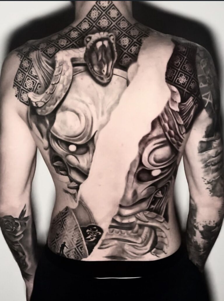 Tatouage réalisé par Nico Corsair