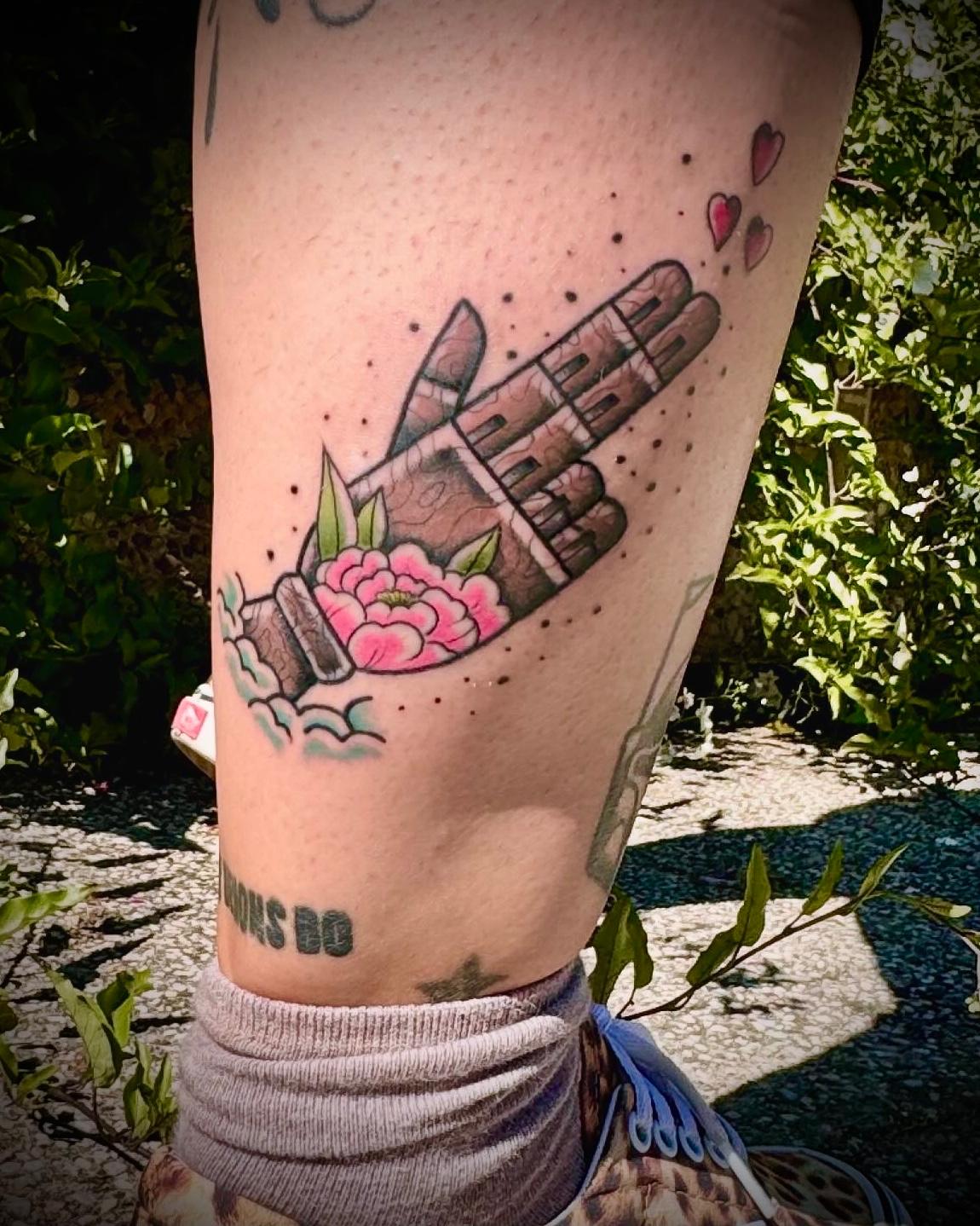 Tatouage par  Old Craffe – Guest